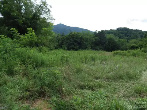 000 Revis 3 Rd #3, Waynesville, NC 28785