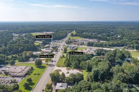 983 Heckle Blvd, Rock Hill, SC 29732