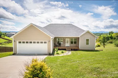 175 Payne Rd, Marshall, NC 28753
