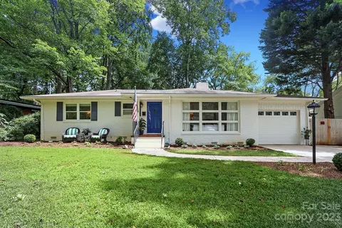 5529 Seacroft Rd, Charlotte, NC 28210