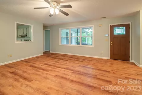 41 Bear Trl, Fairview, NC 28730 photo 4