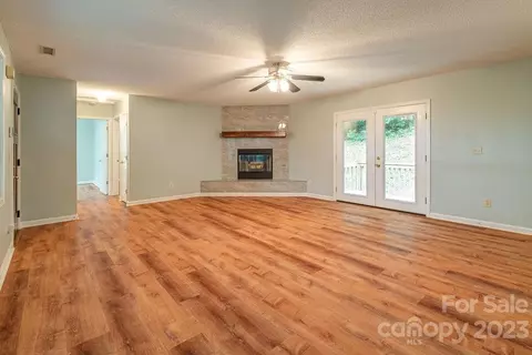 41 Bear Trl, Fairview, NC 28730 photo 5