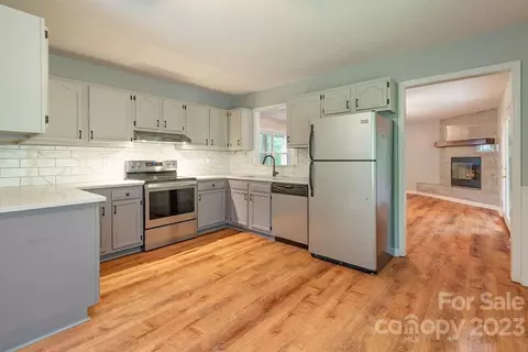 41 Bear Trl, Fairview, NC 28730 photo 7