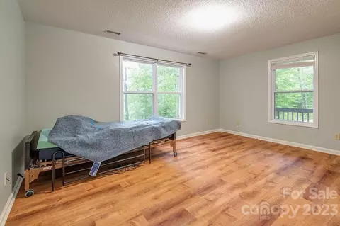 41 Bear Trl, Fairview, NC 28730 photo 13