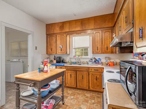 1408 Springdale Rd, Lancaster, SC 29720 photo 8