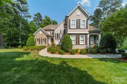 137 High Hills Dr, Mooresville, NC 28117