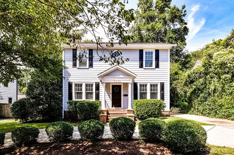2234 Sharon Rd, Charlotte, NC 28207