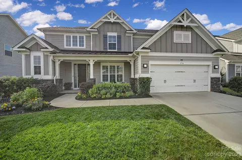 174 Hampton Trail Dr, Fort Mill, SC 29708