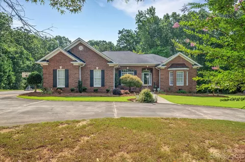 5235 Goldcrest Dr, Indian Trail, NC 28079