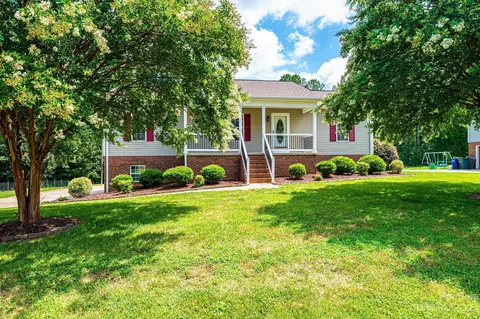 5682 Gratitude Ln, Granite Falls, NC 28630