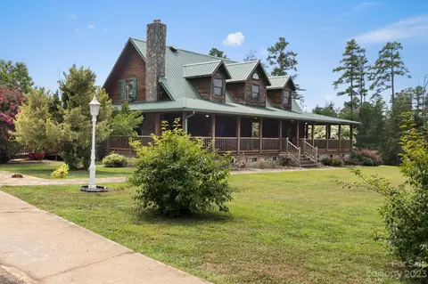 341 Dark Corner Rd, Rutherfordton, NC 28139