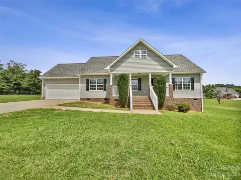 978 Tirzah Rd, York, SC 29745
