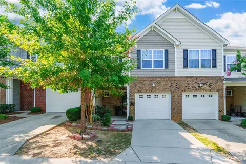 7440 Calhoun Falls Dr, Rock Hill, SC 29732