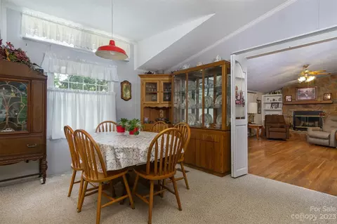 94 Blake Rd, Fletcher, NC 28732 photo 7