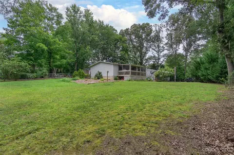 94 Blake Rd, Fletcher, NC 28732 photo 14