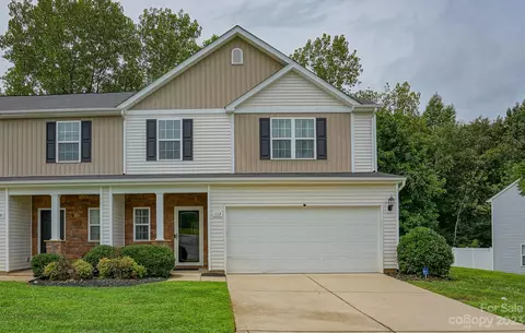 113 Woodbridge Cir, Mount Holly, NC 28120