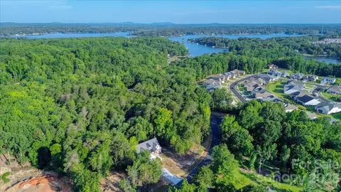 17010 Green Hill Rd, Charlotte, NC 28278