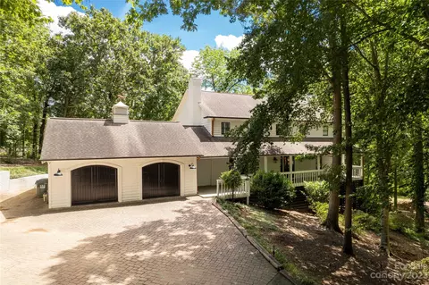 11 Cove Rd, Lake Wylie, SC 29710