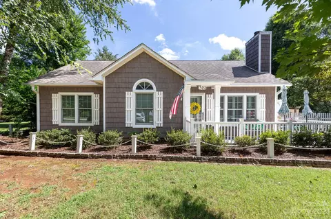 319 Silver Ct, York, SC 29745