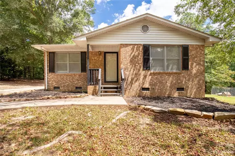 693 Adams Ln, Lancaster, SC 29720