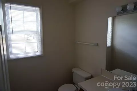 511 1st St E #1, Conover, NC 28613 photo 5