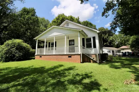 241 Summit Ave, Mount Holly, NC 28120