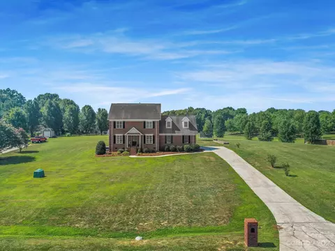 6734 Edwards Farm Ln, Monroe, NC 28110