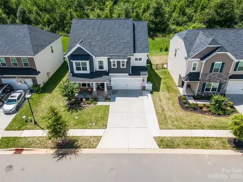 2661 Swamp Chestnut Oak Ln, Gastonia, NC 28056