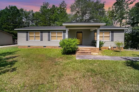 1396 Carmel Rd, Lancaster, SC 29720