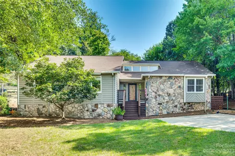 16064 Taku Ct, Tega Cay, SC 29708
