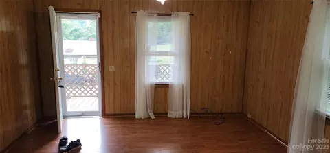 19 Rector St, Tryon, NC 28782 photo 11