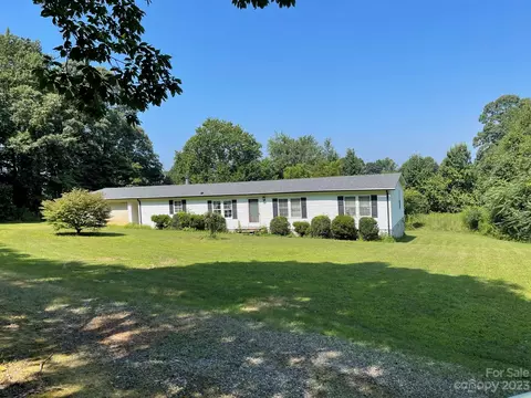 228 Paynes Dairy Rd, Taylorsville, NC 28681