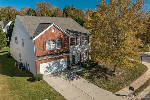 4032 Cascade Dr, Gastonia, NC 28056