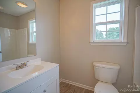 109 Lakeview Dr, Shelby, NC 28152 photo 30