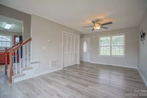 109 Lakeview Dr, Shelby, NC 28152 photo 15