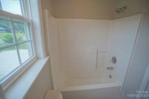 109 Lakeview Dr, Shelby, NC 28152 photo 31