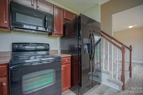 109 Lakeview Dr, Shelby, NC 28152 photo 12