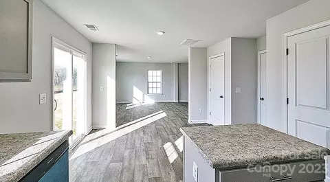 5040 Payne 33 St #33, Trinity, NC 27370 photo 13