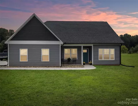 1467 Malden Ct, Crouse, NC 28033