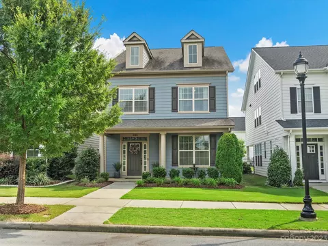 2124 Woodward Ave, Charlotte, NC 28206