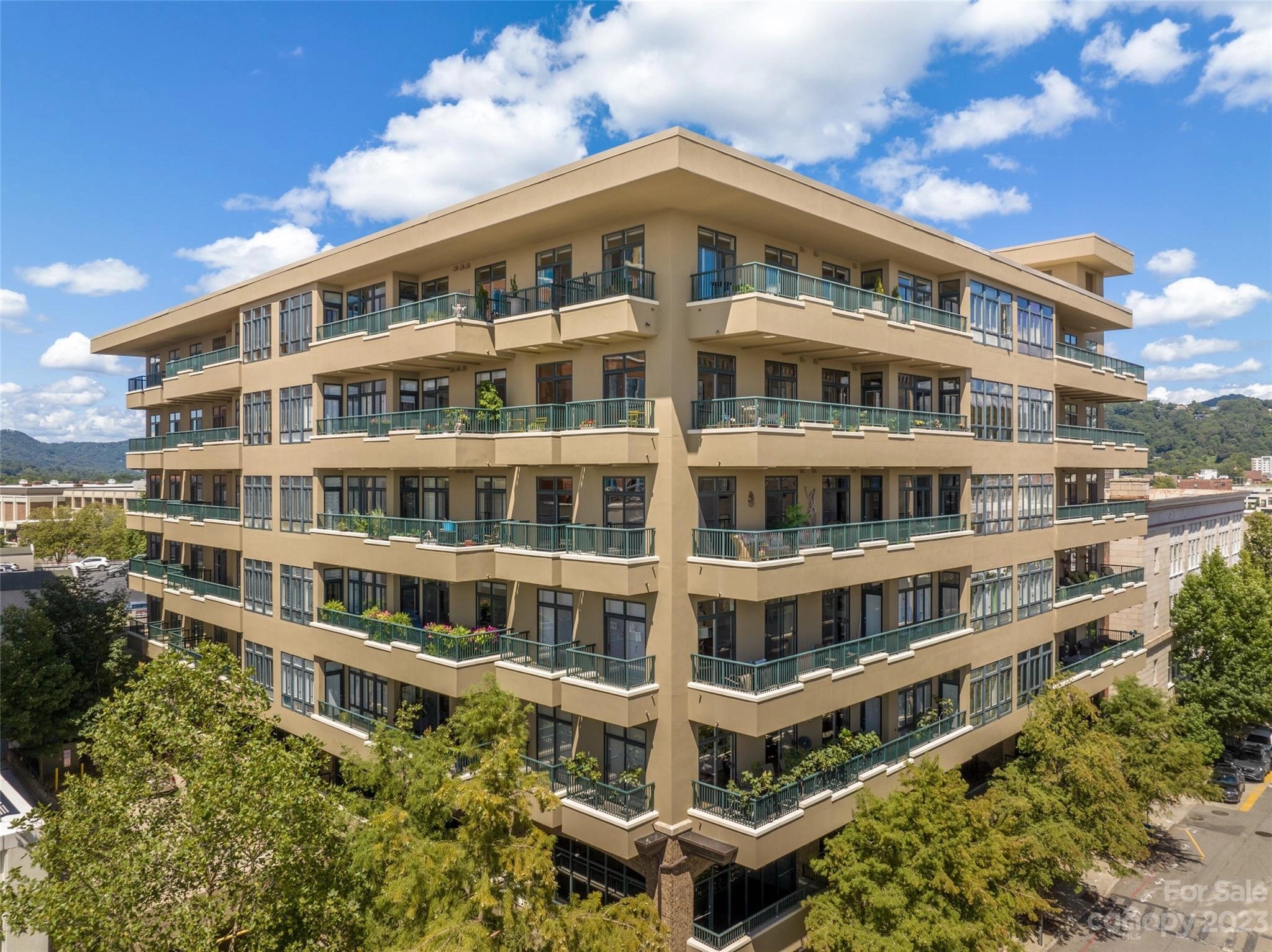 21 Battery Park Unit 604 Ave Unit 604