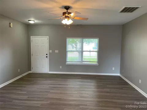 618 Latimer Way, Monroe, NC 28110 photo 3