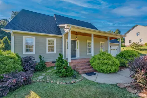 105 Cameron Dr, Rutherfordton, NC 28139