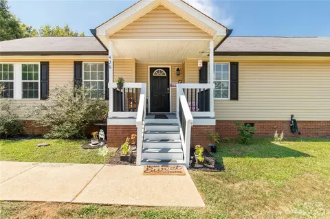 436 Merry Go Dr, York, SC 29745