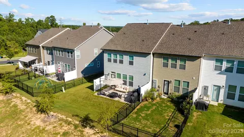 2075 Suttonview Rd, Fort Mill, SC 29708 photo 32