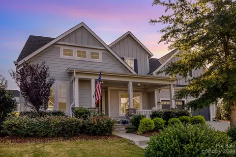 2930 Bluestem Dr, Fort Mill, SC 29708