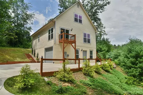 75 Wind Stone Dr, Asheville, NC 28804