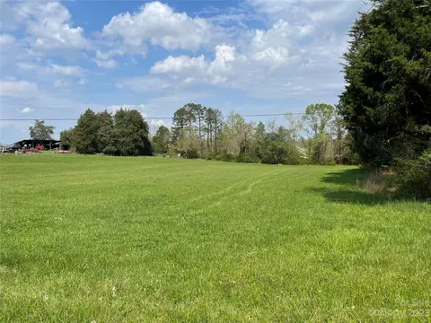 Midway Road, Statesville, NC 28625
