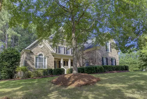14018 Shanghai Links Pl, Charlotte, NC 28278