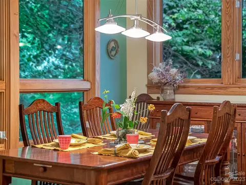 16 Prayer Ridge Rd, Fairview, NC 28730 photo 9
